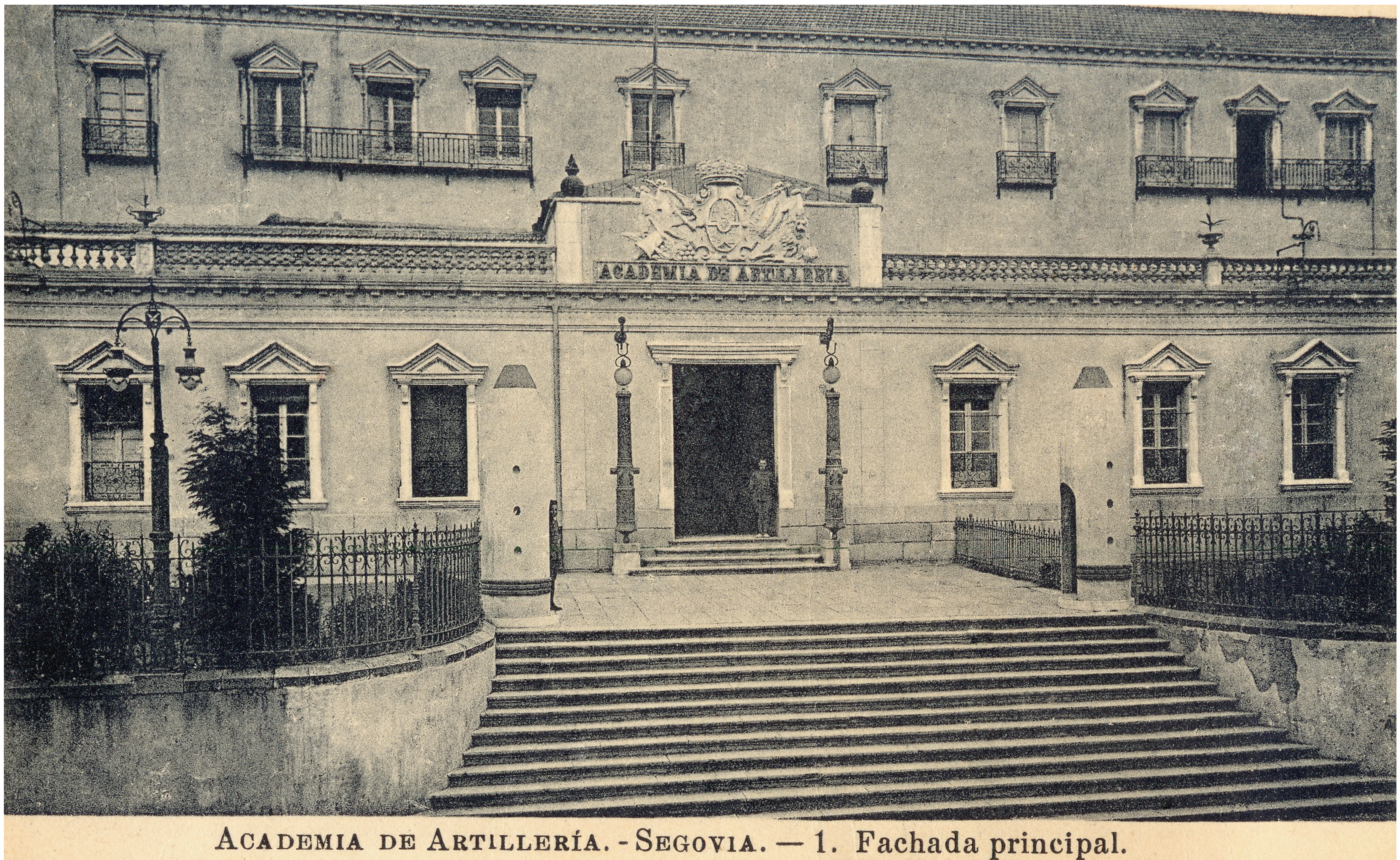 Fachada de San Francisco, años veinte.